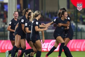 残暴!美国U17女足17-0大胜萨摩亚U17女足创造纪录